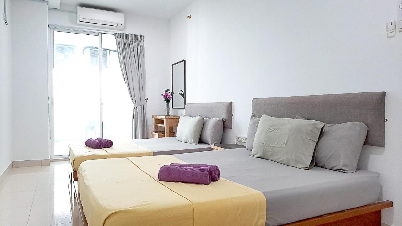 Mansion One Entire House 3 Queenbeds - Spacious Balcony Seaview 조지타운 외부 사진